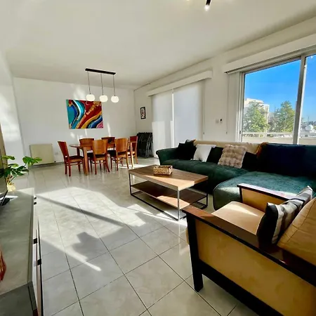 Comfort In - Aglantzia Rik Lägenhet *