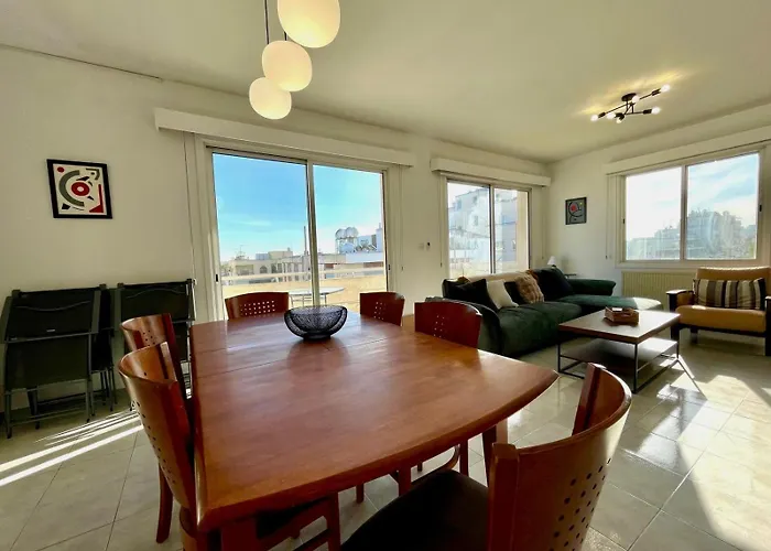 公寓 Comfort In - Aglantzia Rik 尼科西亚