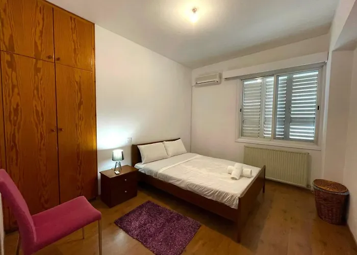 Comfort In - Aglantzia Rik Nicosia